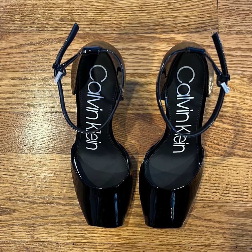 Calvin Klein never worn Daros Patent strappy heels